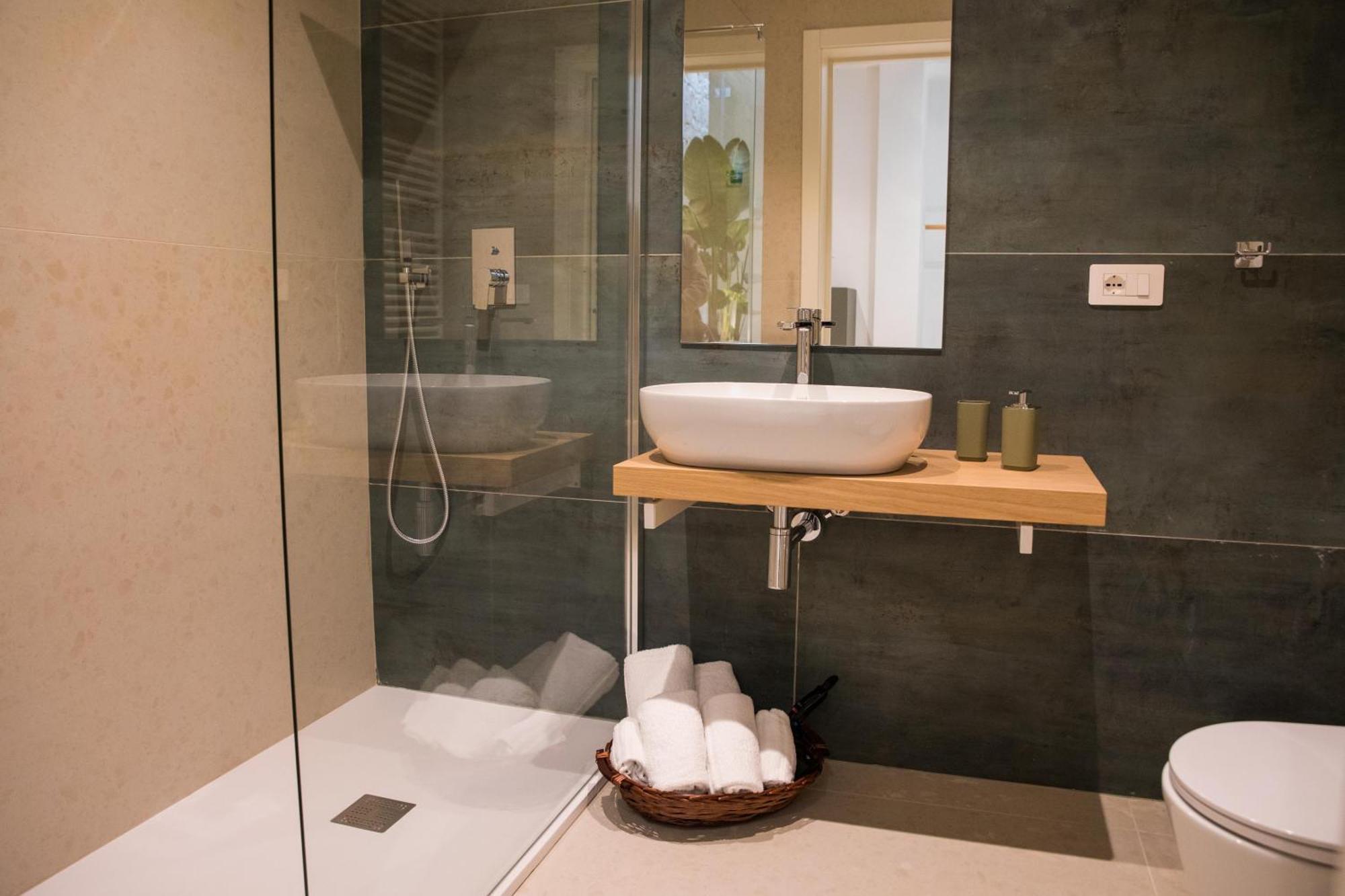 Your House Rooms 3 Conversano Exterior foto